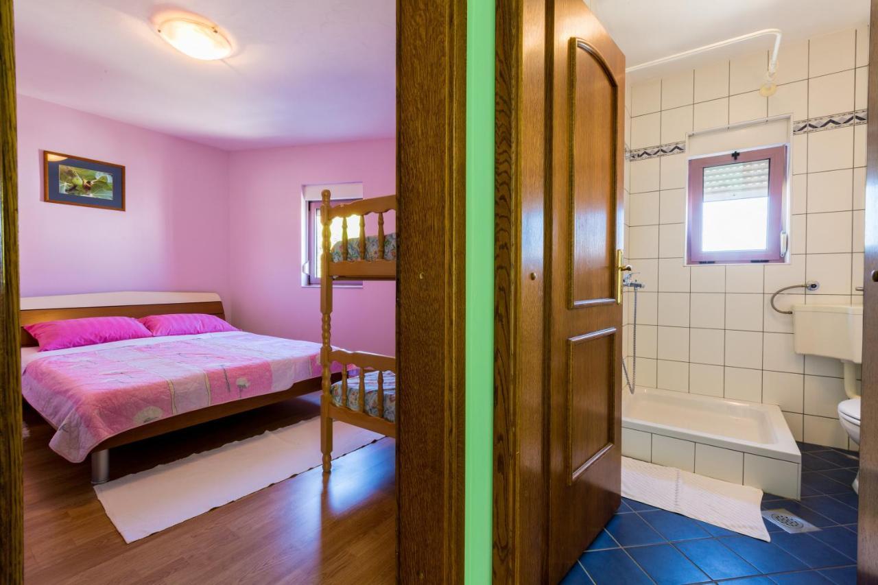 Apartmani Rino Dramalj Exterior foto
